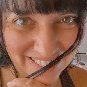 Meet your Posher, Mandy